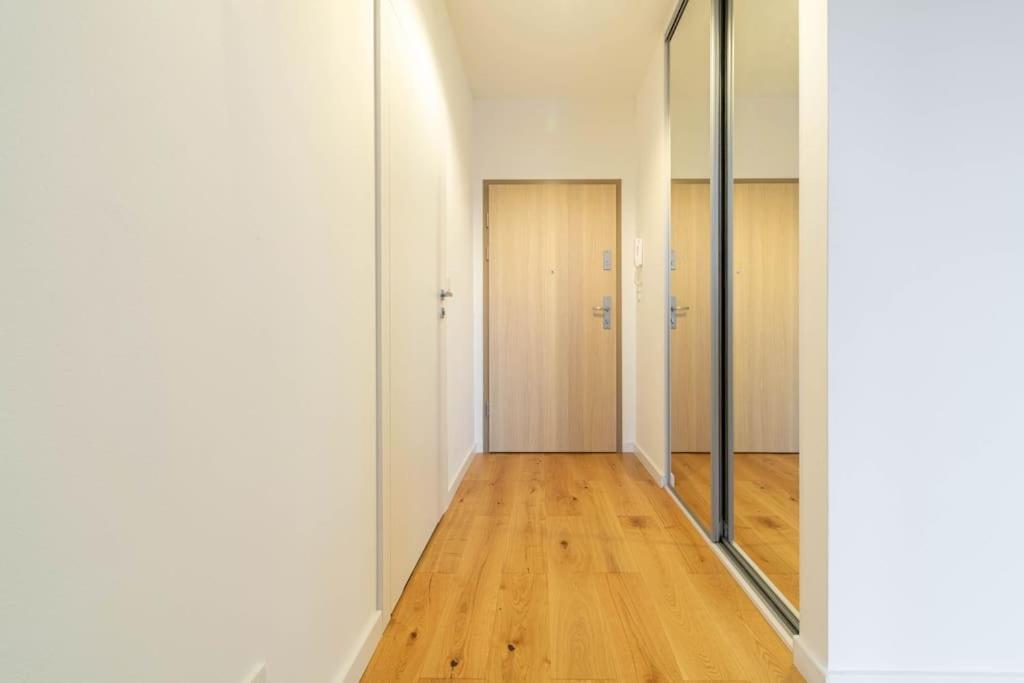 Olive Tree Apartment - Klimatyzacja - Air Conditioning-Self-Check-In Κατοβίτσε Εξωτερικό φωτογραφία